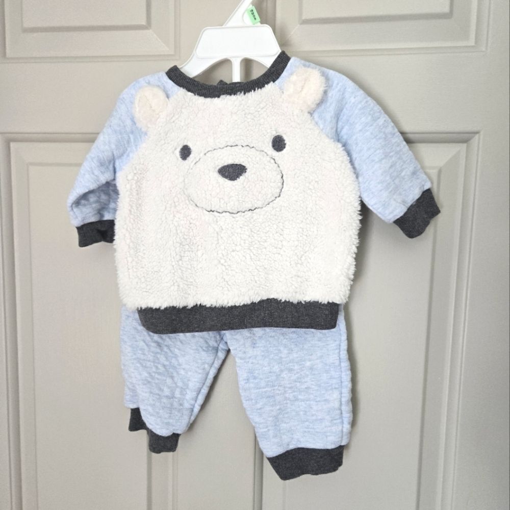 2/$15 Little me set size 6 m
